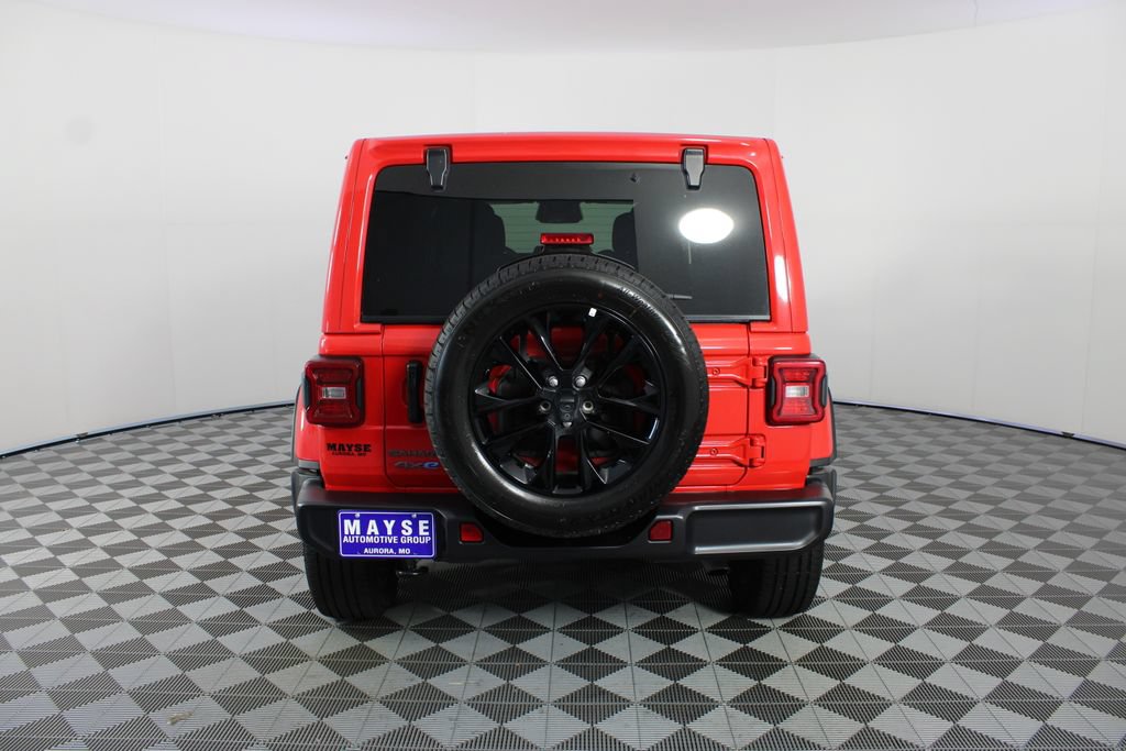 Used 2025 Jeep Wrangler Unlimited Sahara AWD/4WD image 22