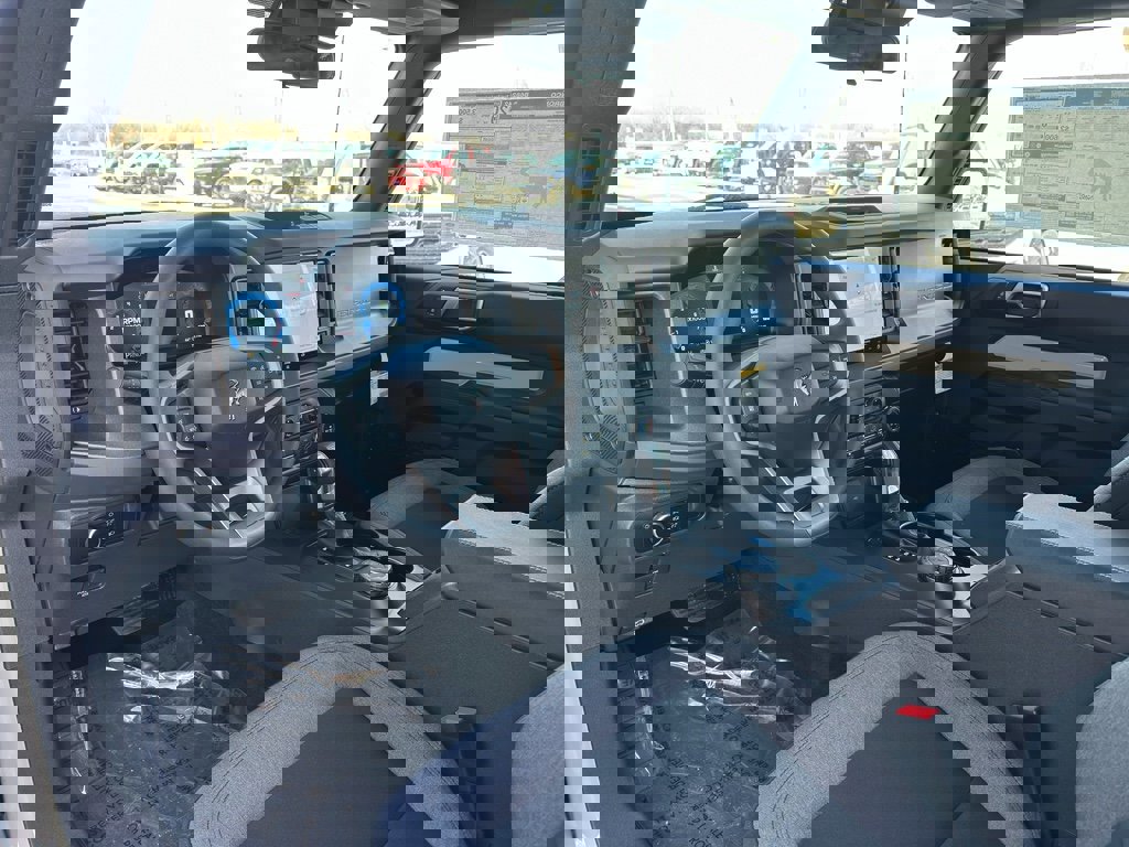 New 2025 Ford Bronco 2-Door image 12