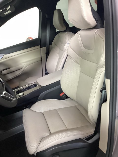 New 2026 Volvo EX90 Ultra AWD/4WD image 12