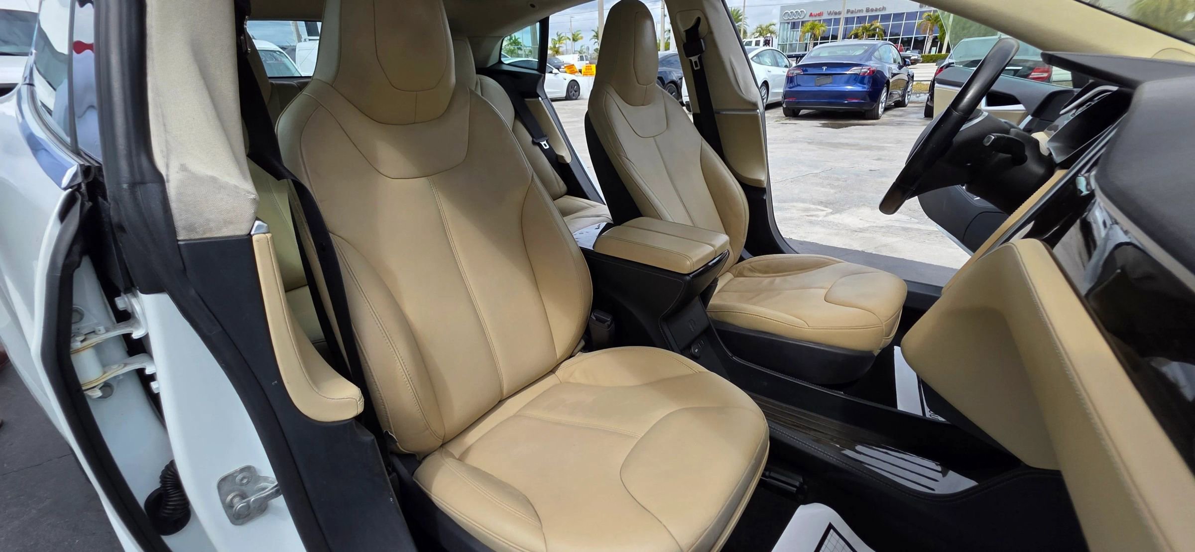 Used 2014 Tesla Model S 85 image 16