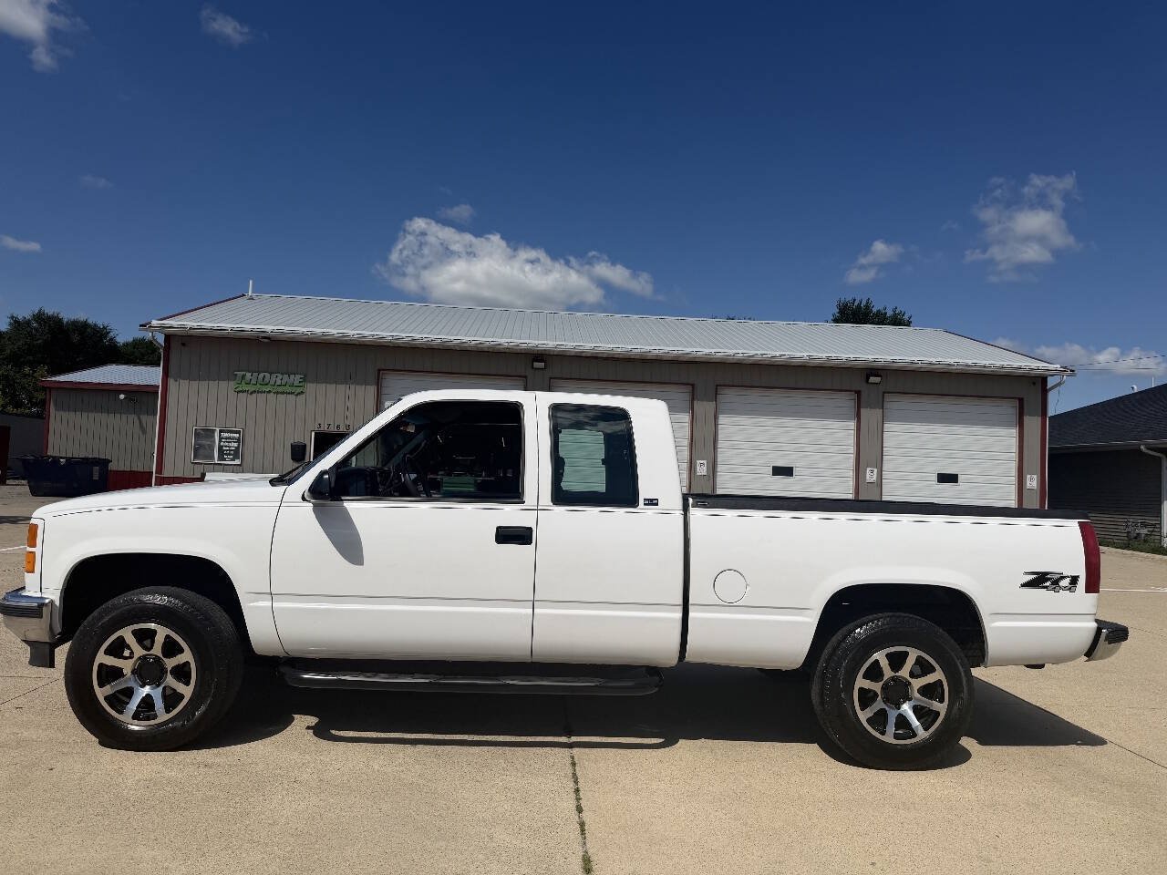Used 1996 GMC Sierra 1500 4x4 Extended Cab image 2