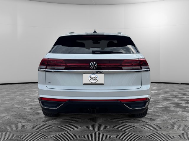 New 2026 Volkswagen Atlas Cross Sport SE FWD image 4