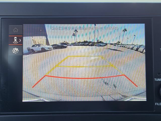 Used 2025 Kia Sportage LX FWD image 31