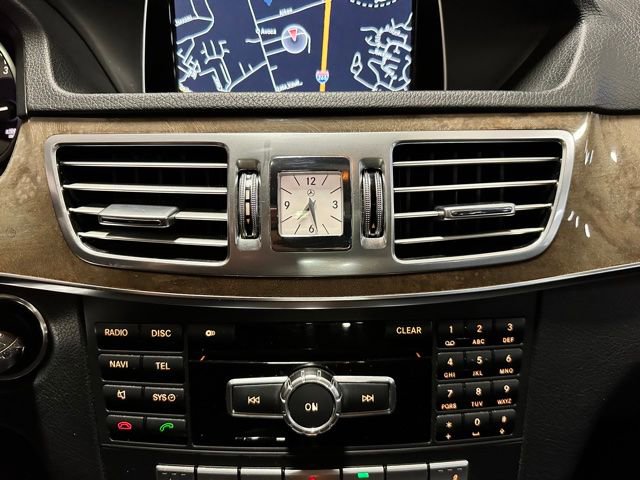 Used 2014 Mercedes-Benz E 250 BlueTEC 4MATIC Sedan image 18