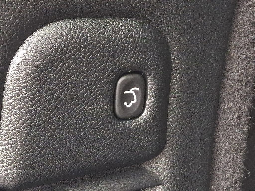 Used 2021 Dodge Durango Citadel w/ Premium Entertainment Group image 29