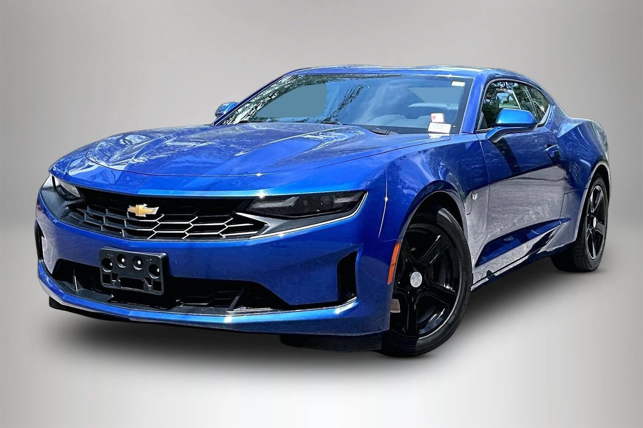 Used 2023 Chevrolet Camaro LT RWD image 1