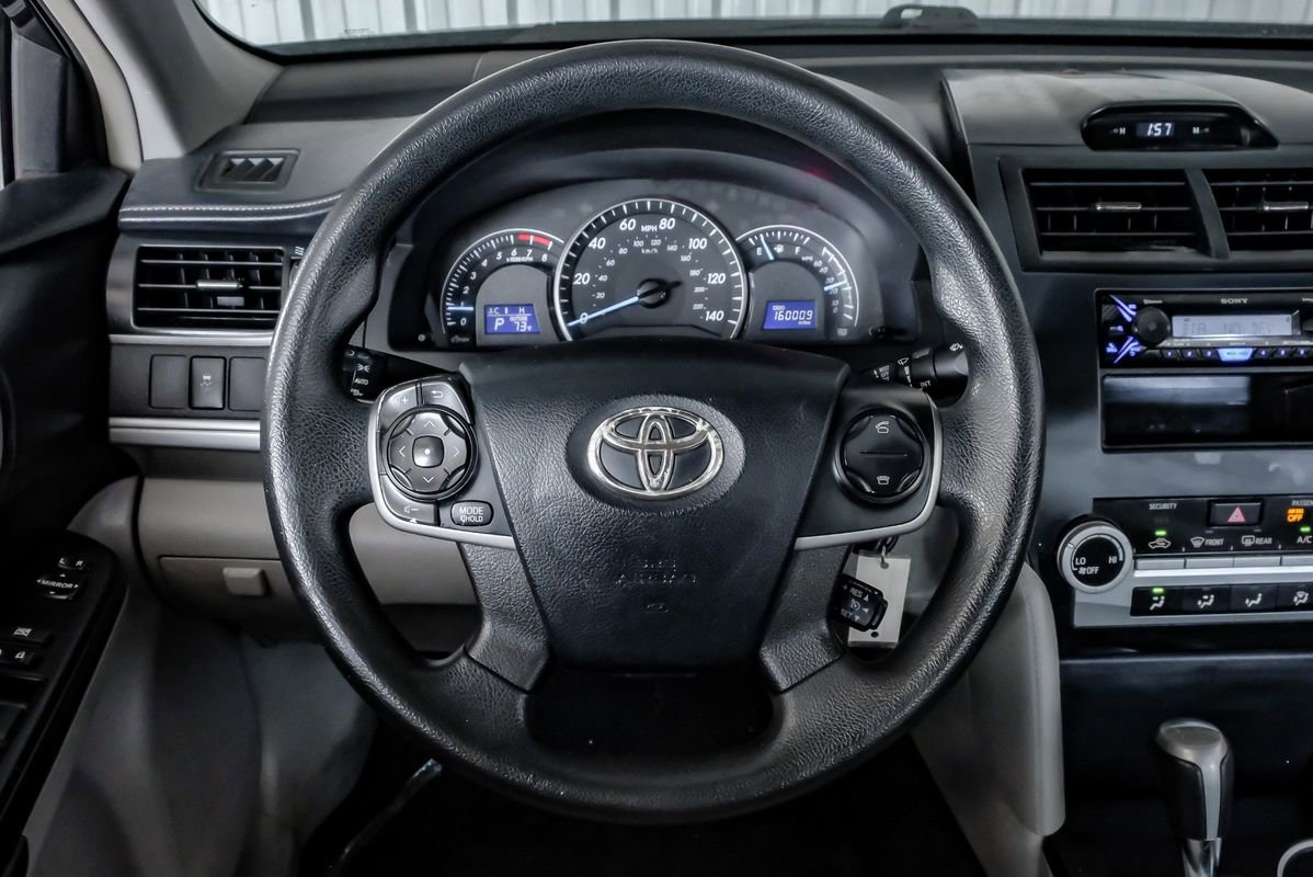 Used 2012 Toyota Camry LE FWD image 15