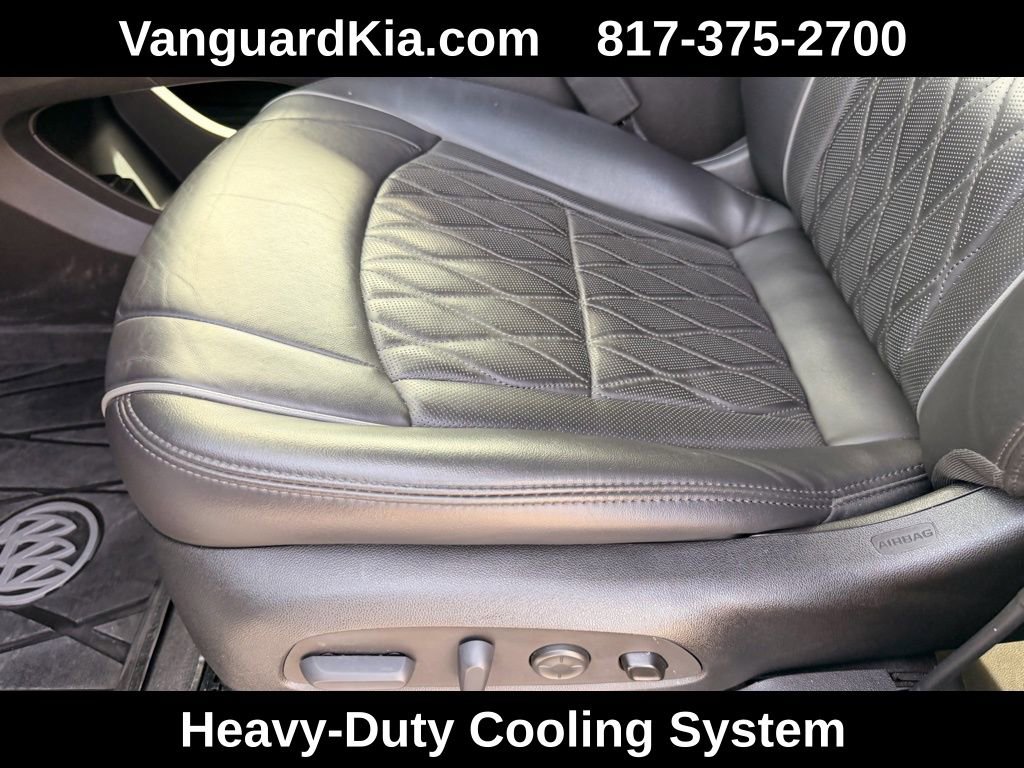 Used 2022 Buick Enclave Avenir w/ Avenir Technology Package image 14