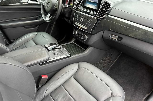 Used 2017 Mercedes-Benz GLE 550e GLE 550e 4D Sport Utility 4MAT image 14