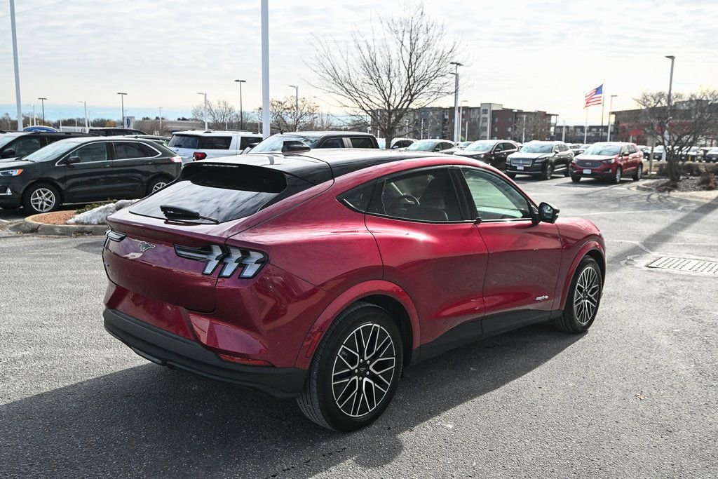 Certified 2025 Ford Mustang Mach-E Premium image 5