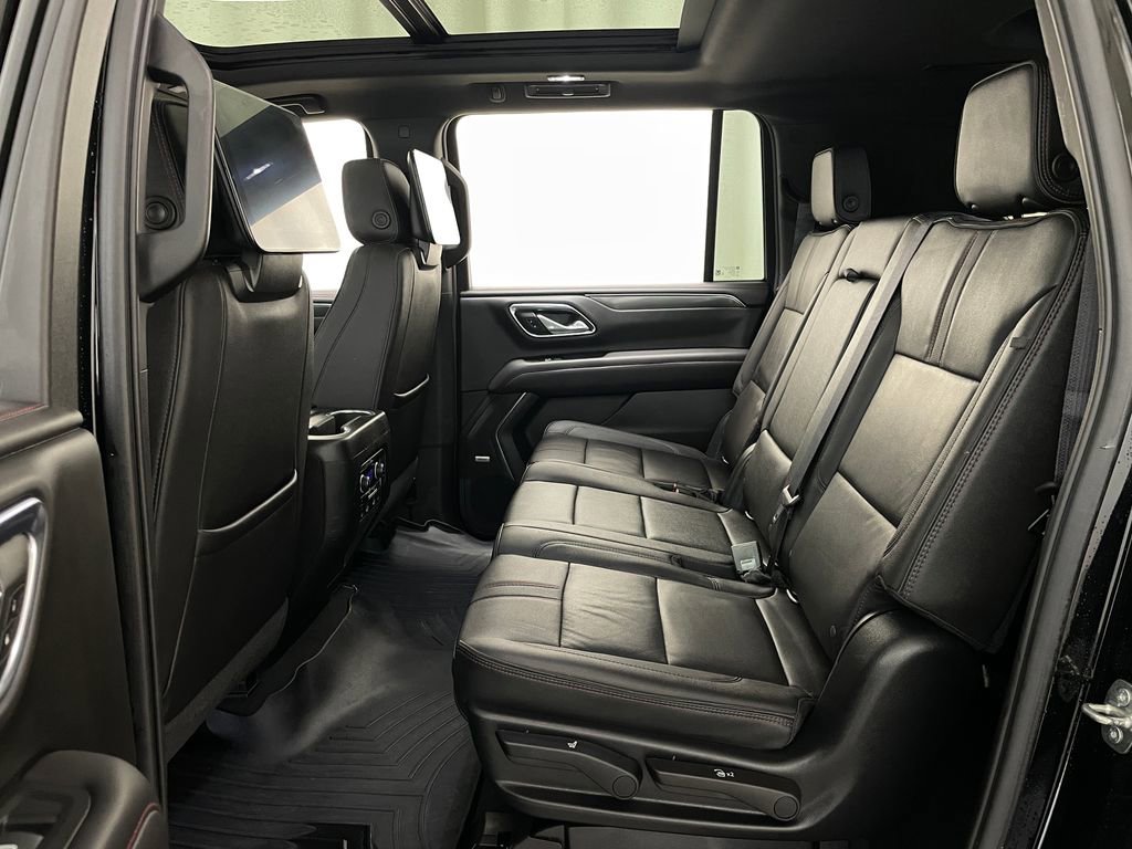 Certified 2021 Chevrolet Suburban RST w/ Luxury Package image 43