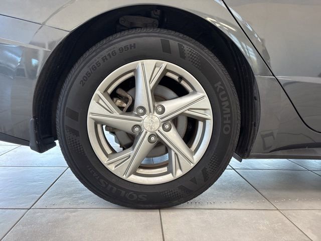 Used 2023 Hyundai Sonata SE image 11