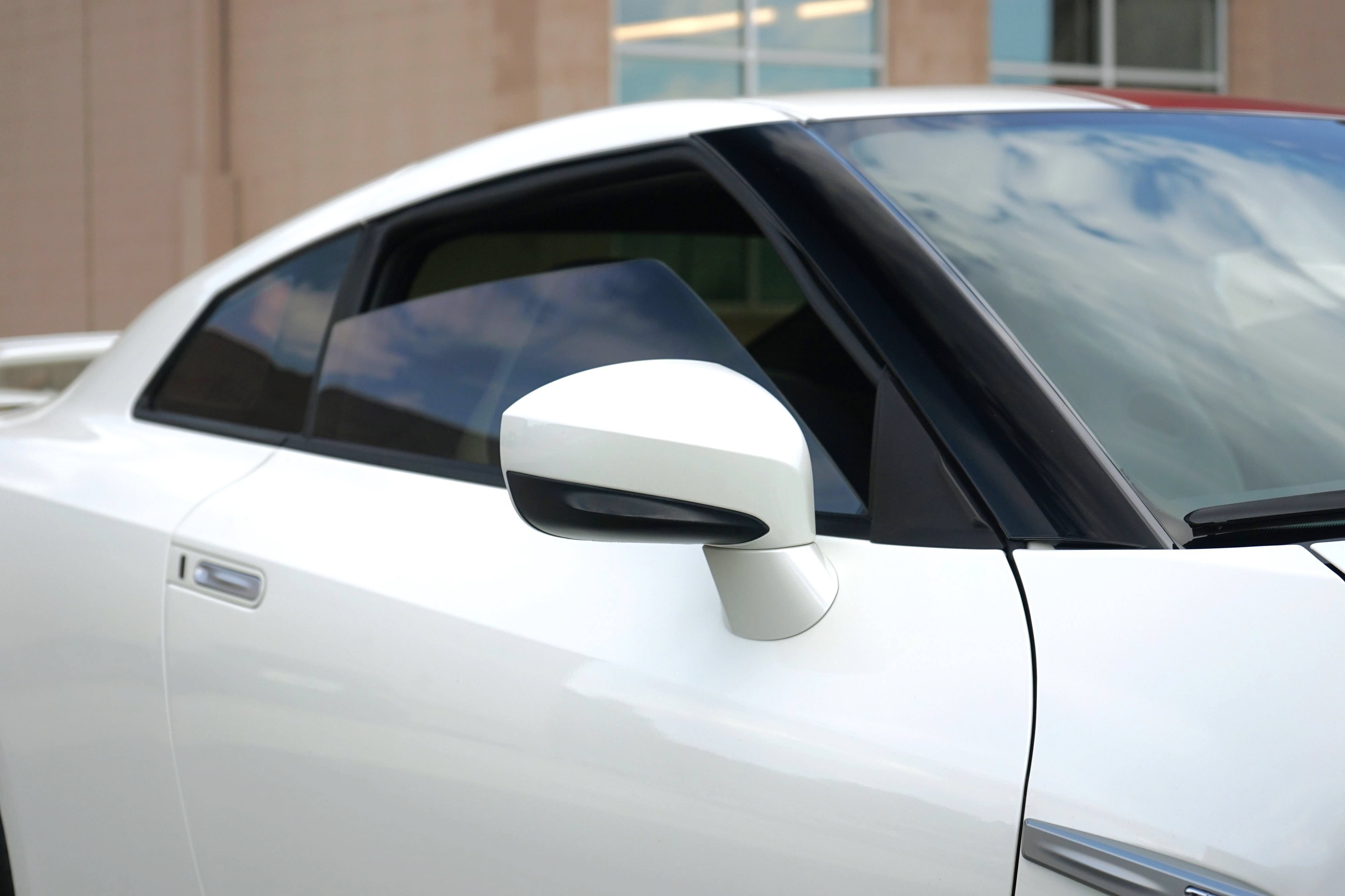 Used 2020 Nissan GT-R Premium AWD/4WD image 5
