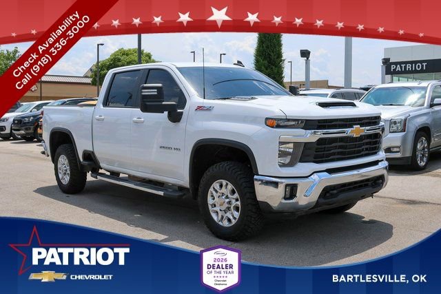Used 2024 Chevrolet Silverado 2500 LT image 1