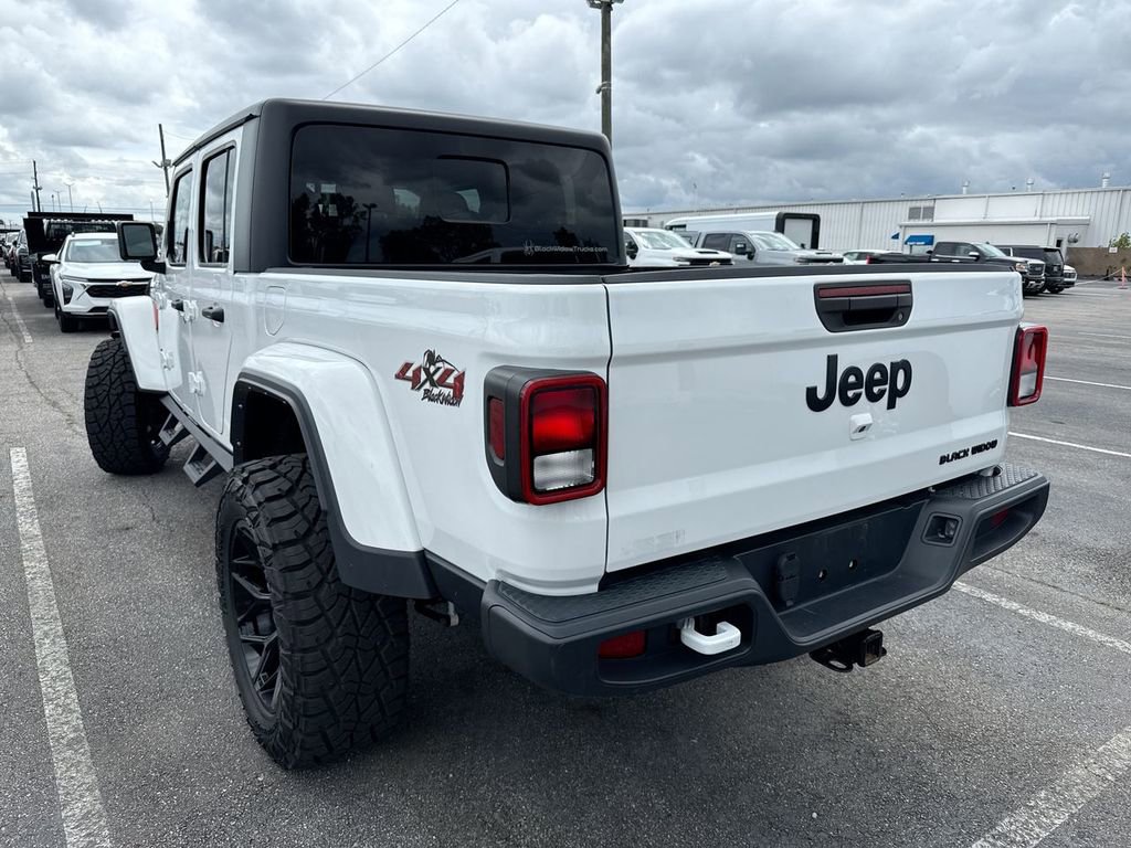 Used 2022 Jeep Gladiator Sport AWD/4WD image 3