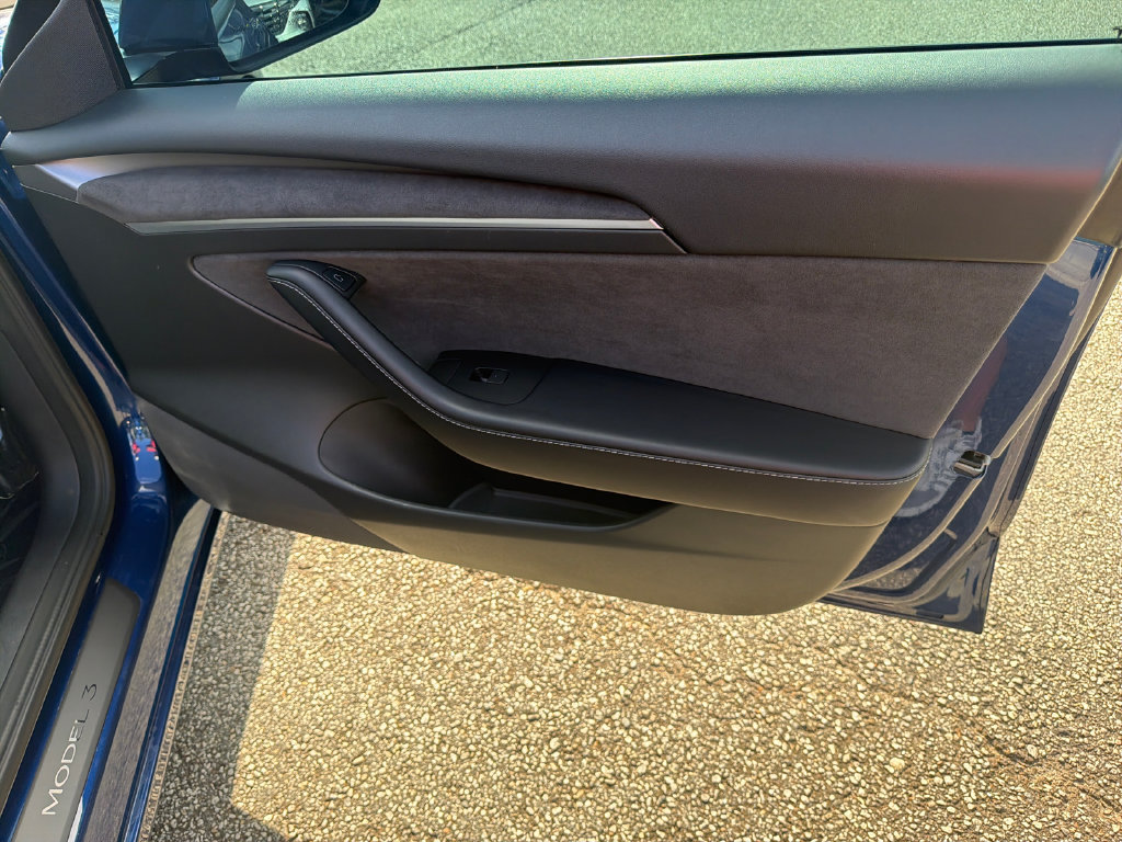 Used 2021 Tesla Model 3 Standard Range Plus RWD image 14