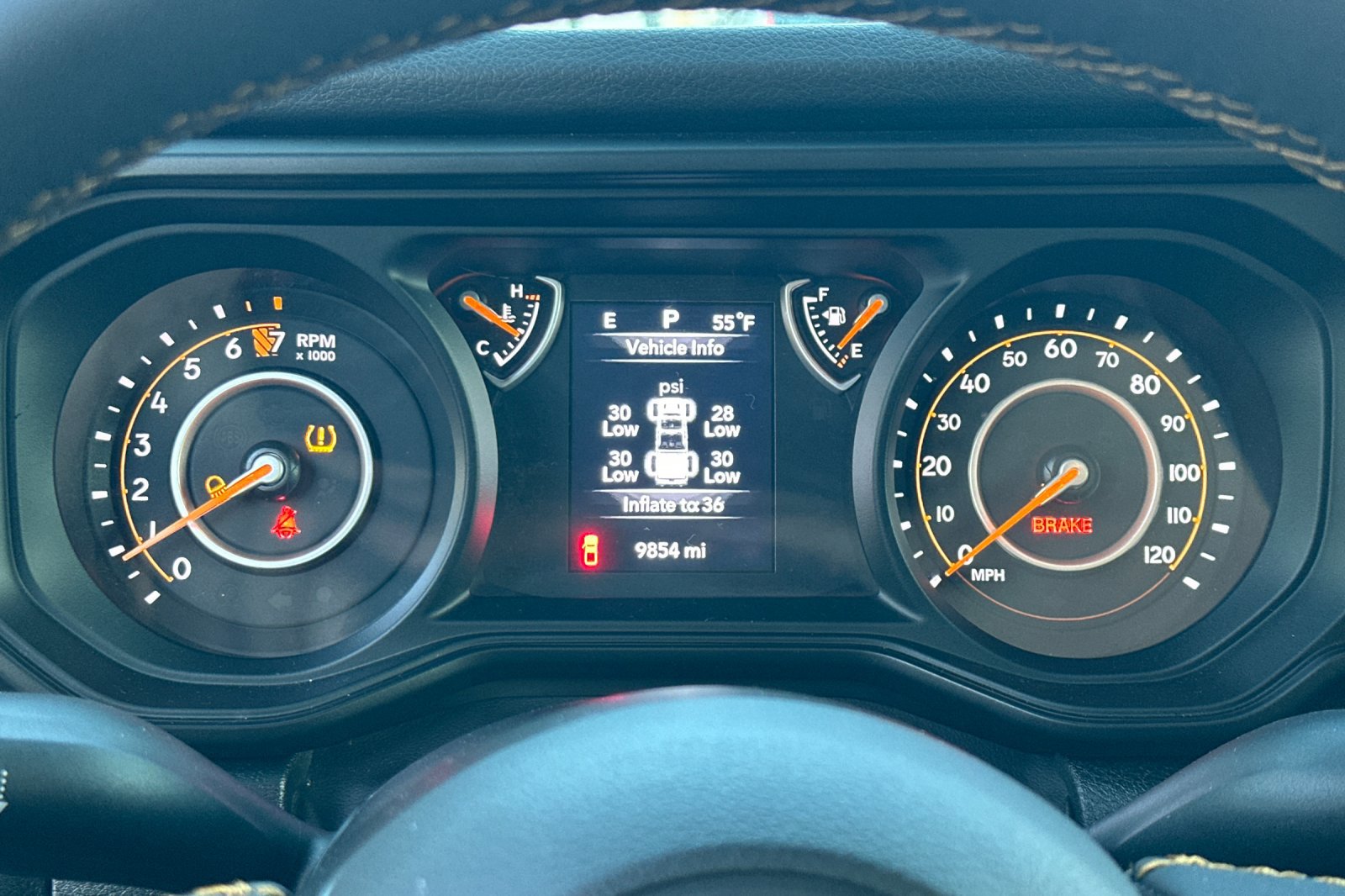 Used 2024 Jeep Gladiator Sport image 18