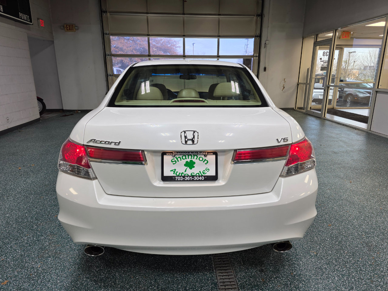 Used 2012 Honda Accord EX-L image 8