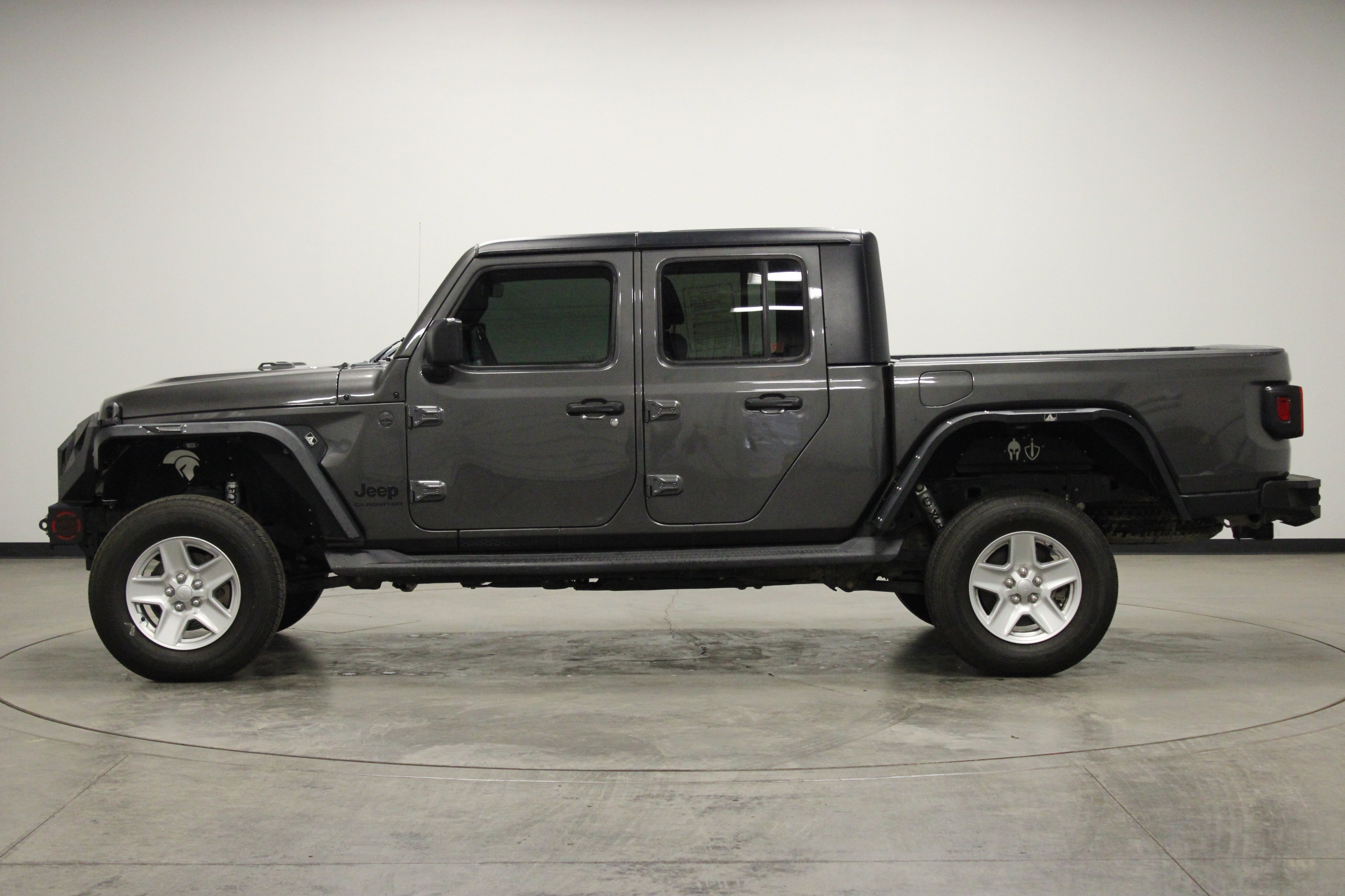 Used 2022 Jeep Gladiator Sport image 5