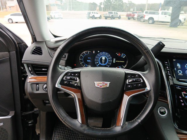 Used 2017 Cadillac Escalade Premium Luxury AWD/4WD image 20