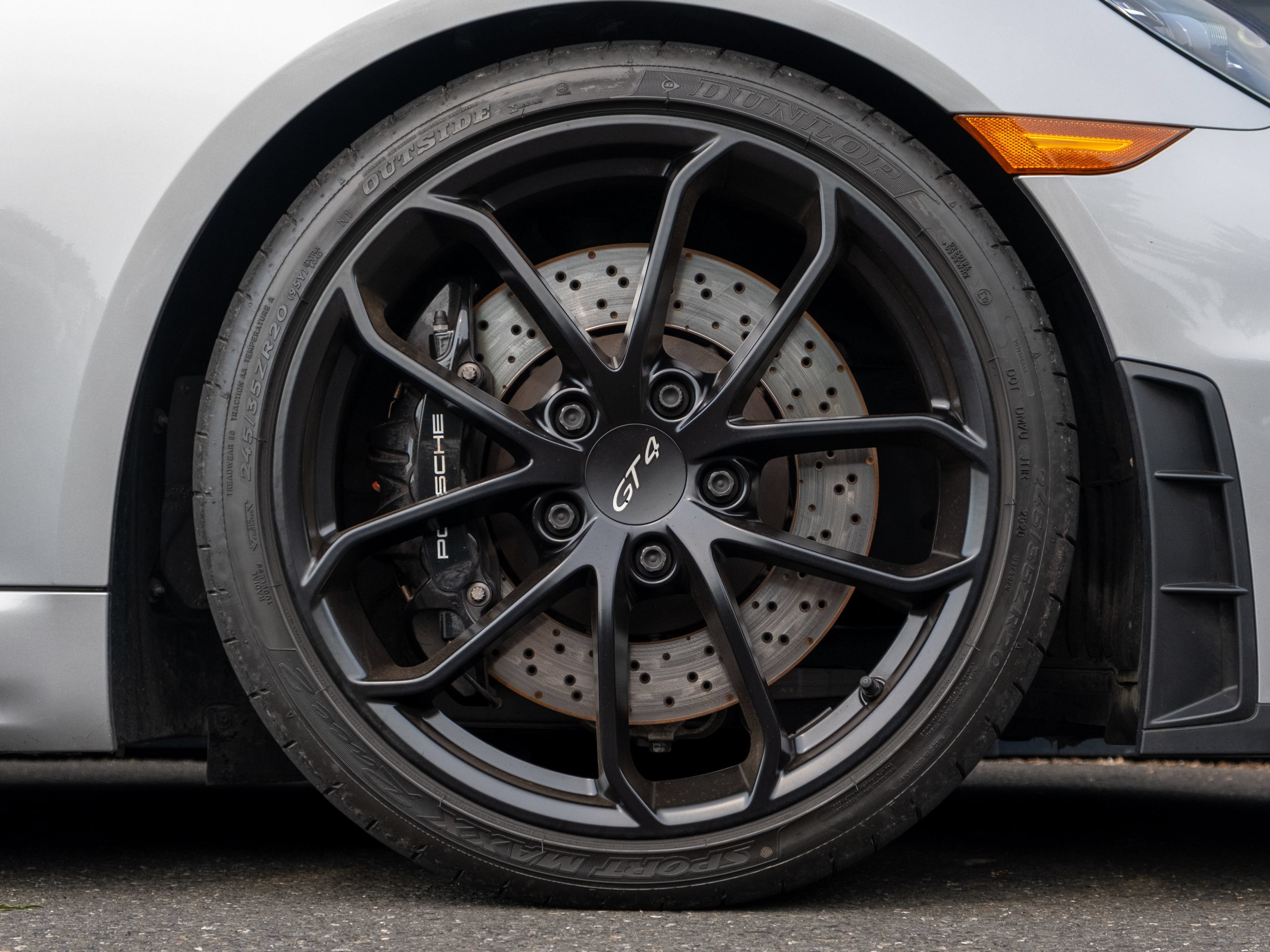 Certified 2021 Porsche 718 Cayman GT4 RWD image 15