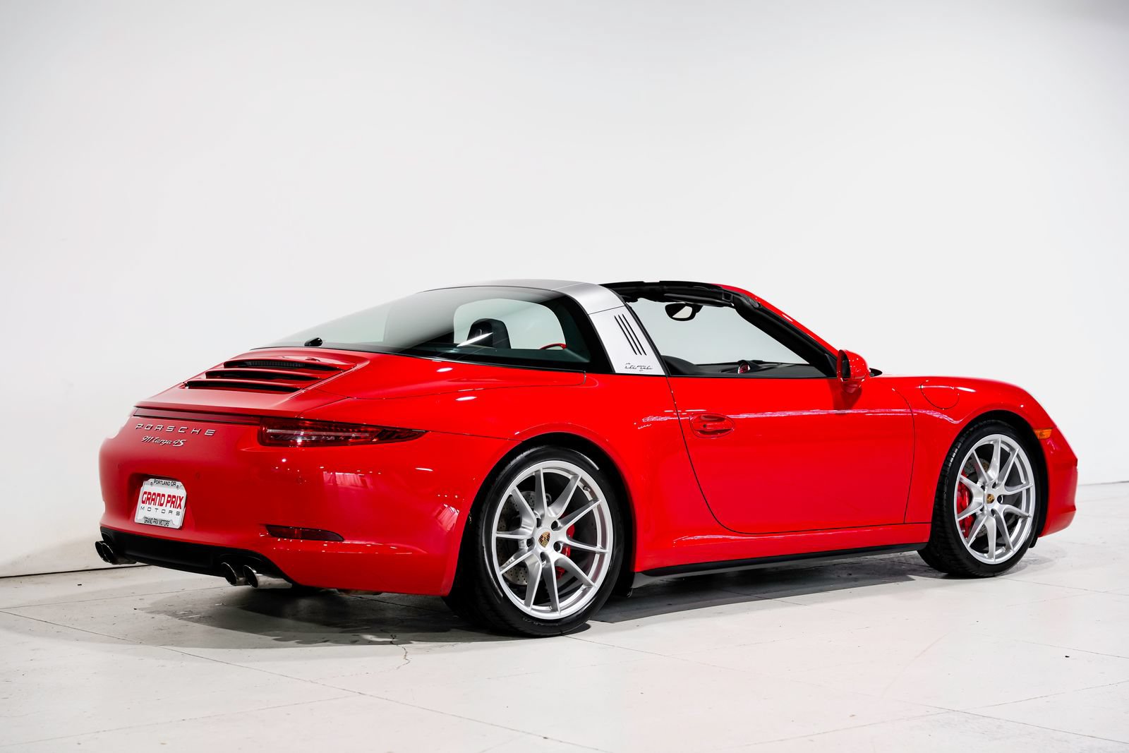 Used 2015 Porsche 911 Targa 4S AWD/4WD image 4