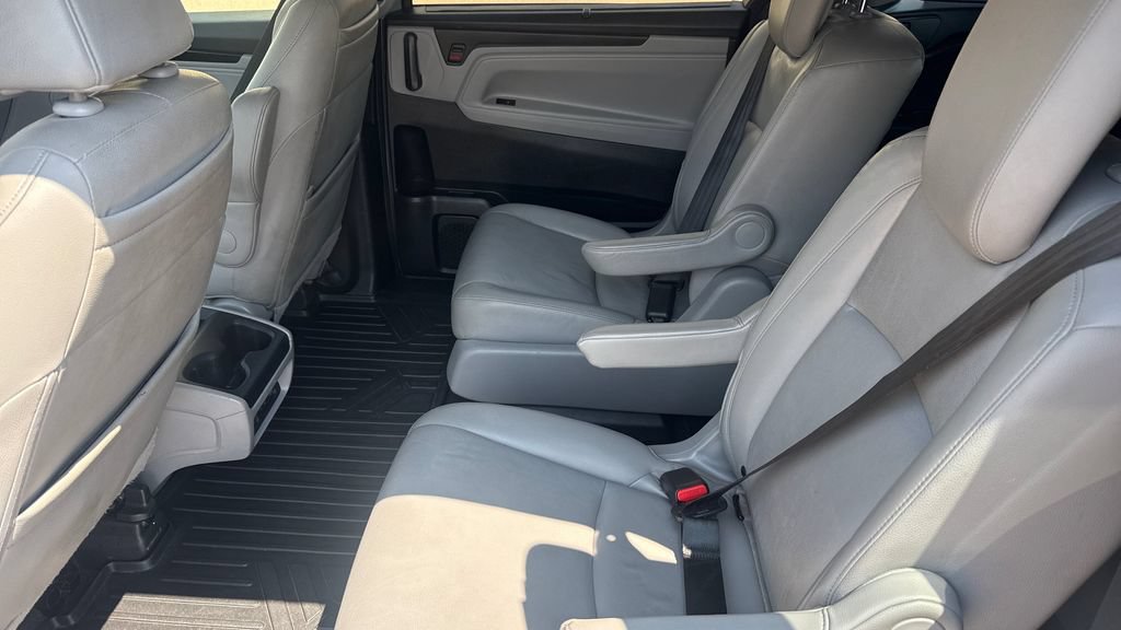 Used 2018 Honda Odyssey Elite image 10