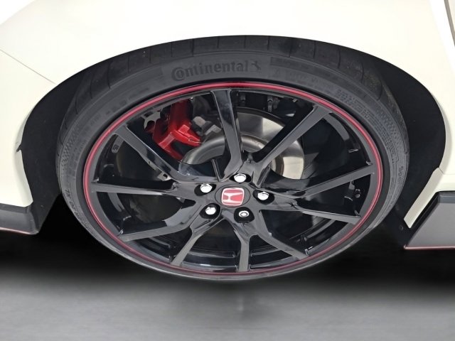 Used 2019 Honda Civic Type R image 12