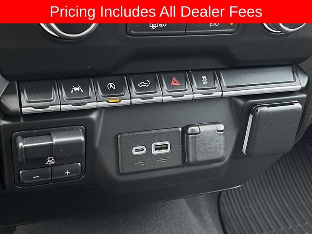 Used 2023 Chevrolet Silverado 1500 Custom AWD/4WD image 29
