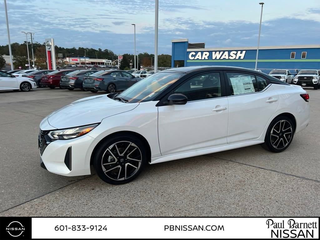 New 2025 Nissan Sentra SR image 10