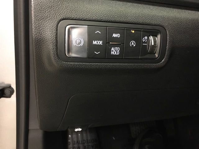 Used 2025 GMC Terrain Elevation AWD/4WD image 31