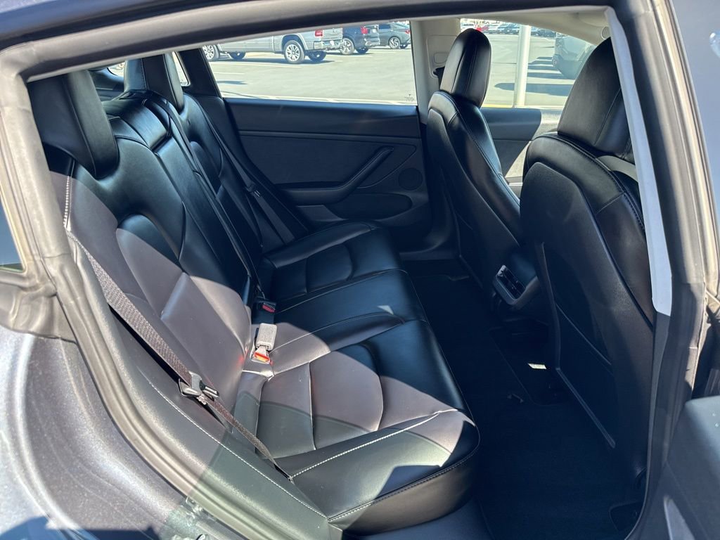 Used 2022 Tesla Model 3 Performance image 14