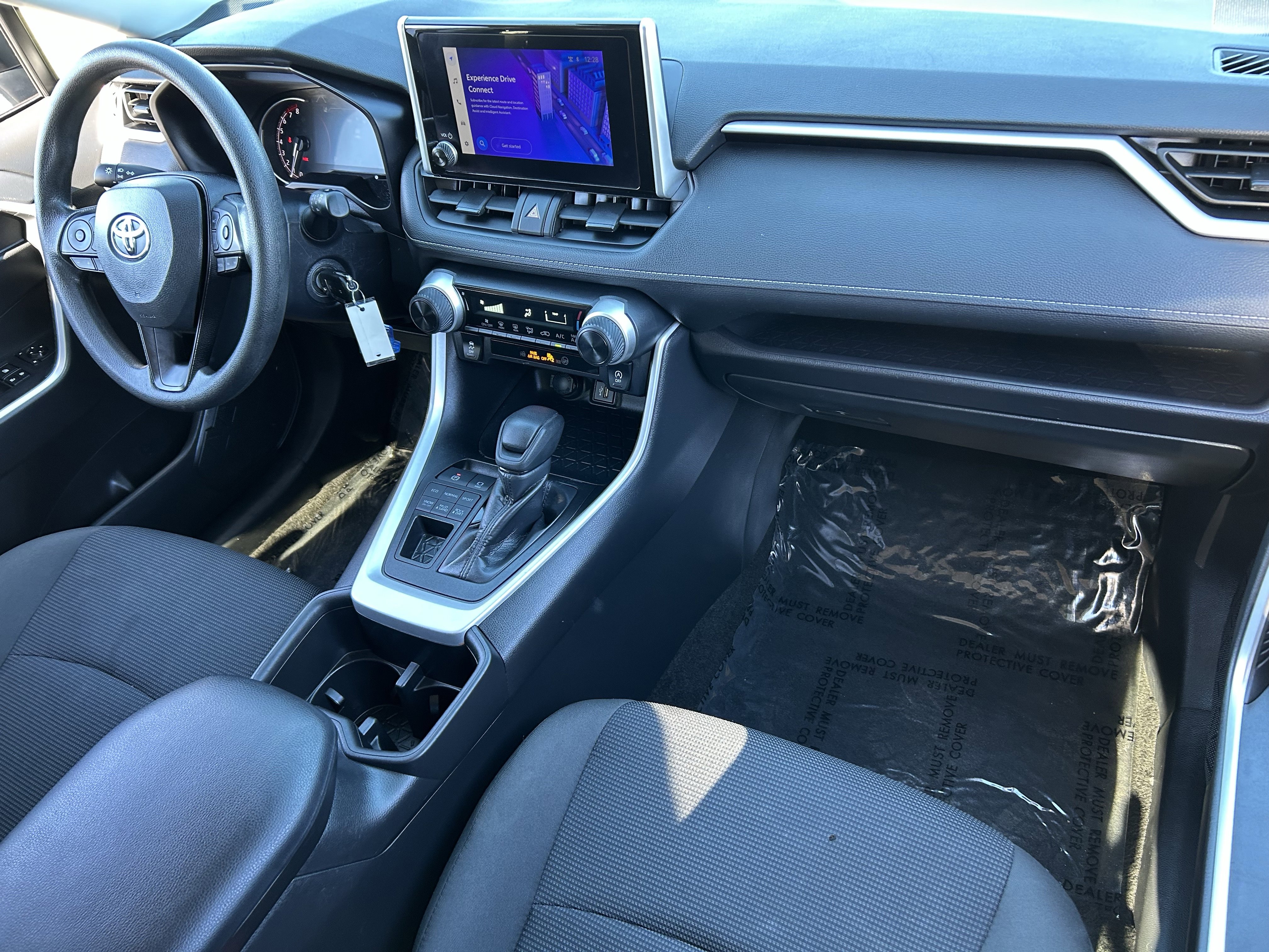 Used 2024 Toyota RAV4 LE image 11