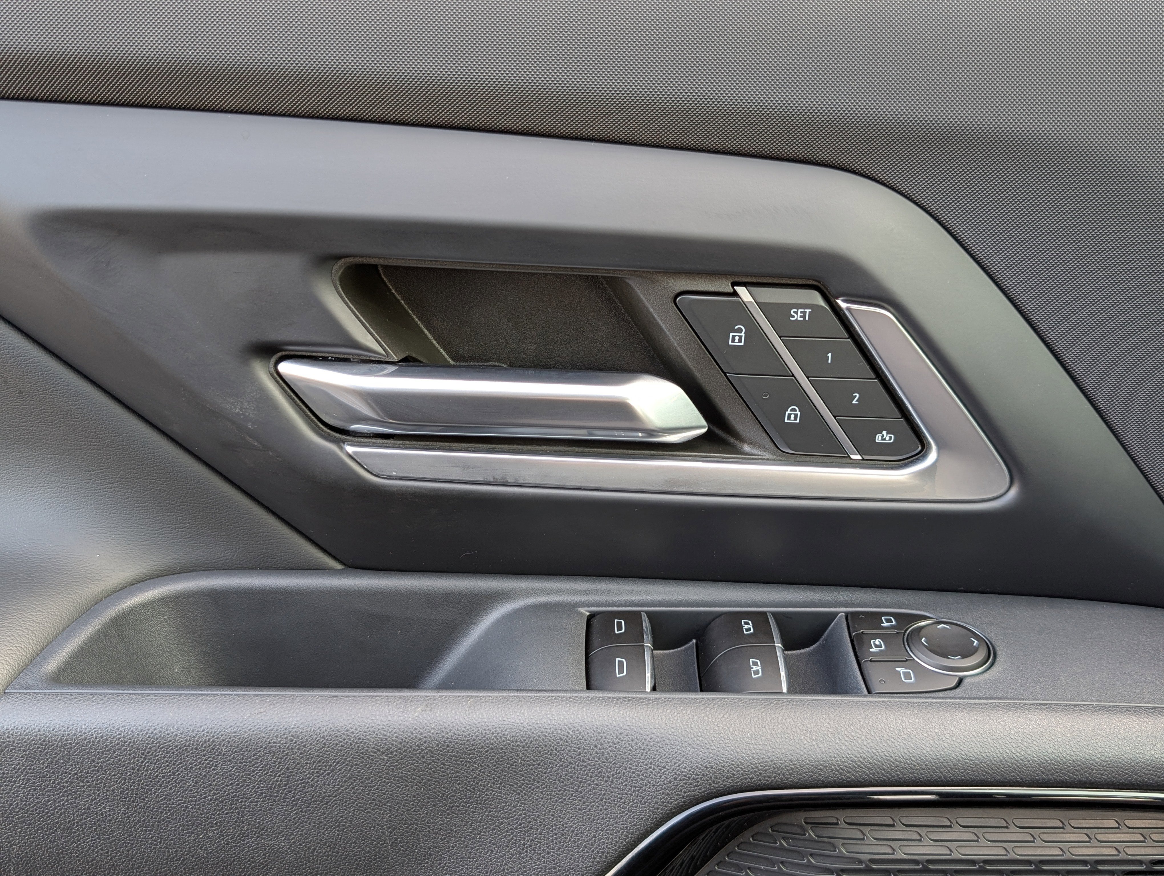 Used 2024 Chevrolet Silverado EV RST image 16