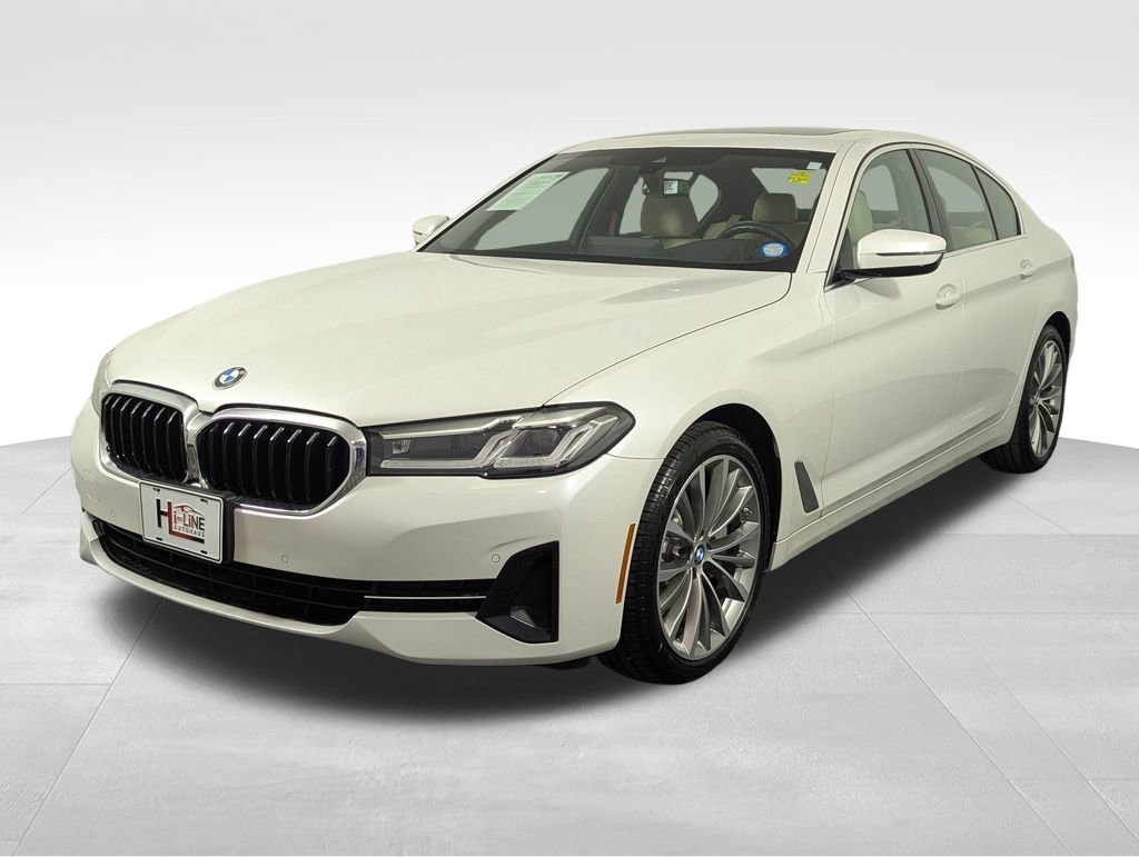 Used 2023 BMW 530i w/ Premium Package RWD image 2