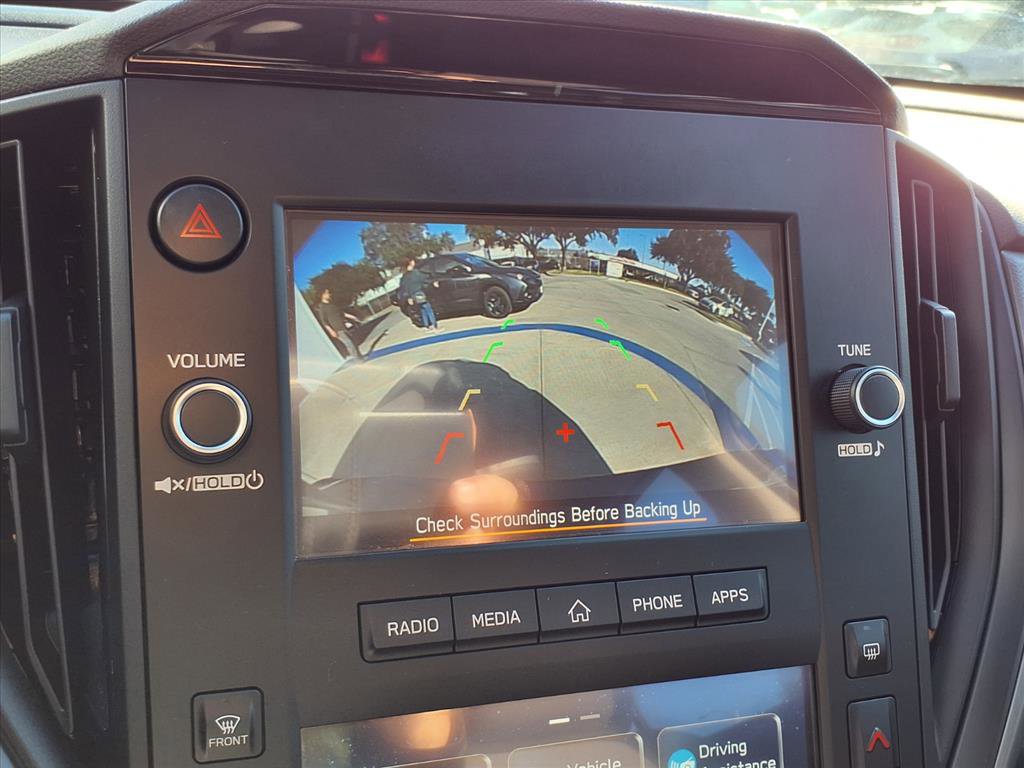 Used 2024 Subaru Crosstrek 2.0i image 5