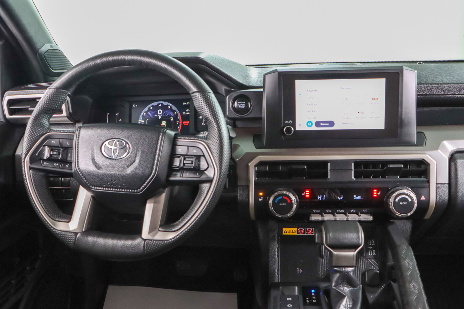 Used 2024 Toyota Tacoma SR5 image 18