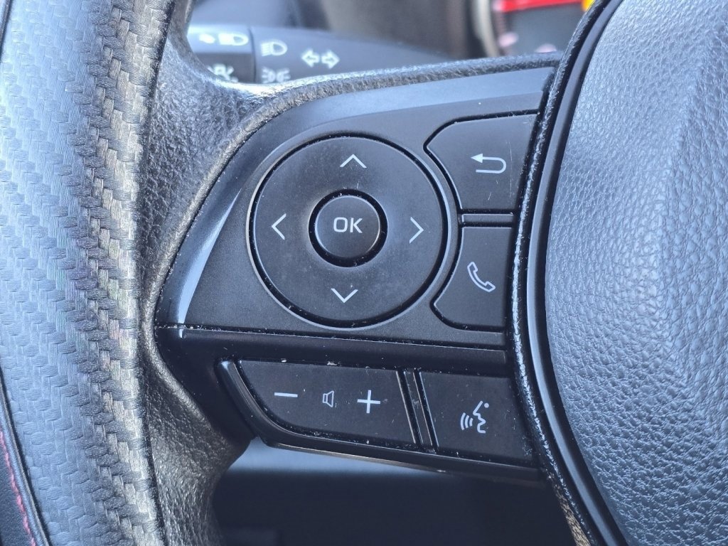 Used 2021 Toyota RAV4 LE image 24