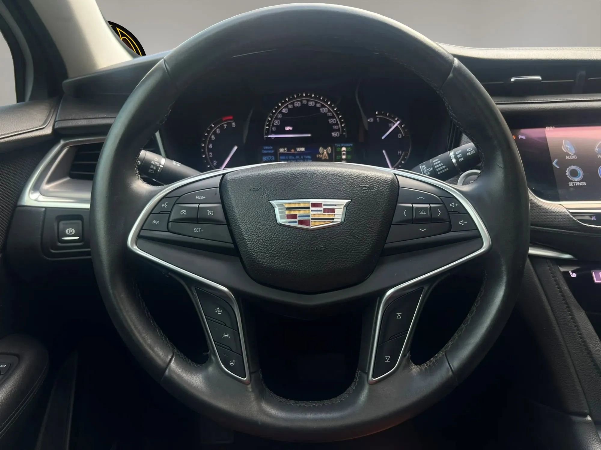 Used 2017 Cadillac XT5 Luxury w/ Driver Awareness Package FWD image 26