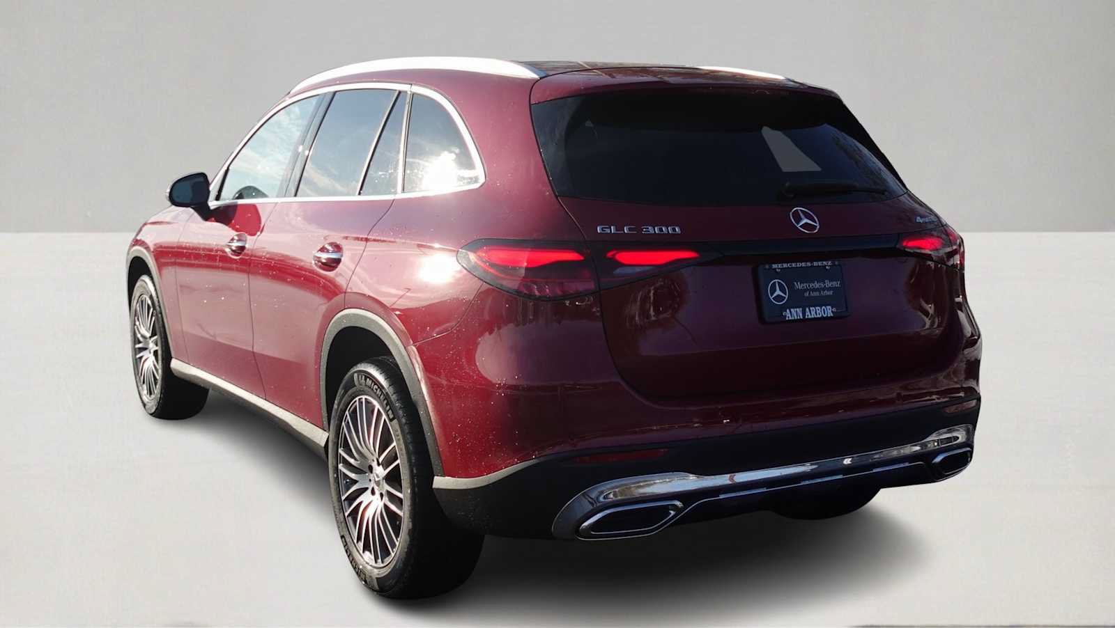 Used 2026 Mercedes-Benz GLC 300 4MATIC image 7