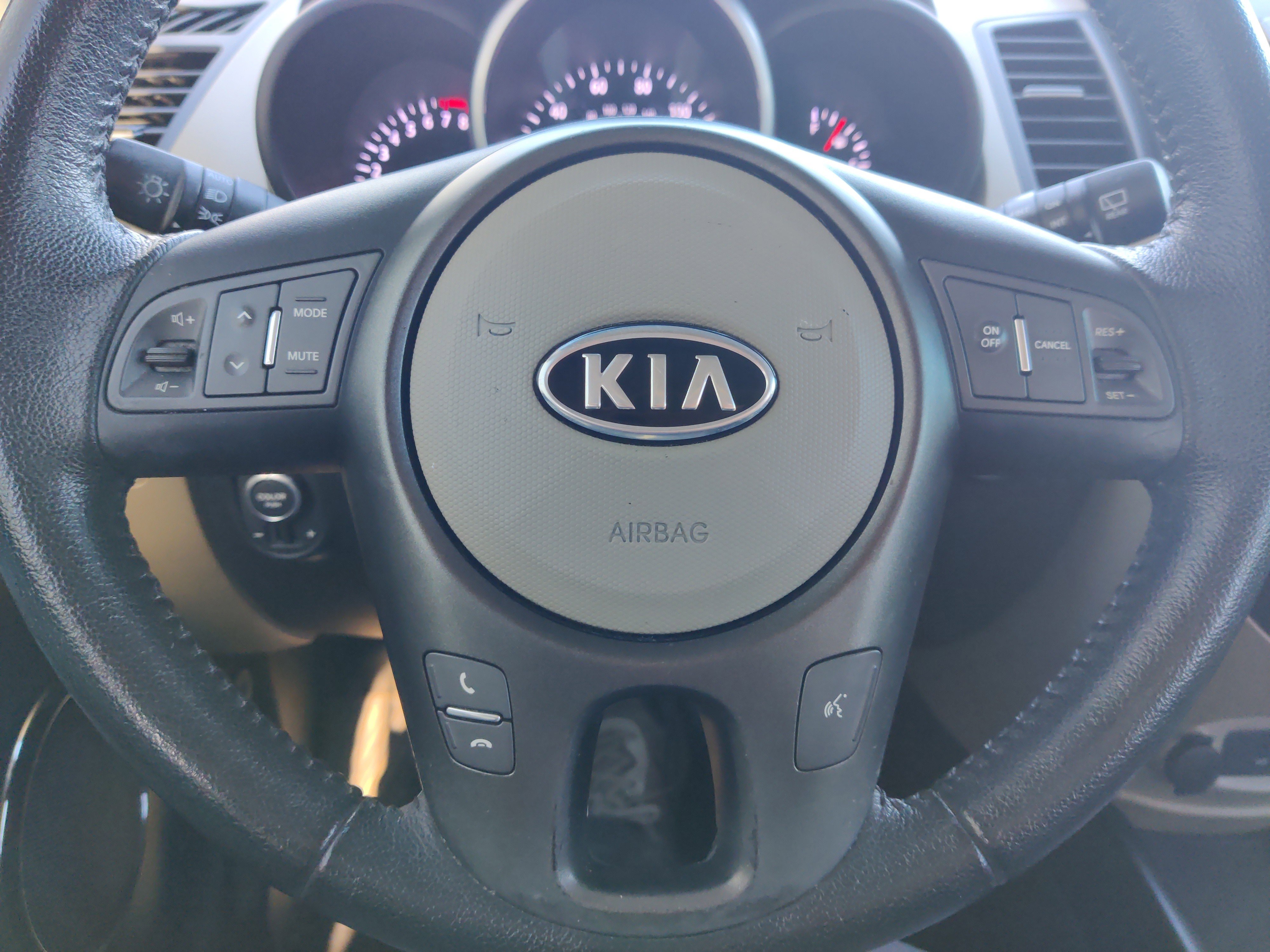 Used 2012 Kia Soul ! w/ Premium Pkg image 22