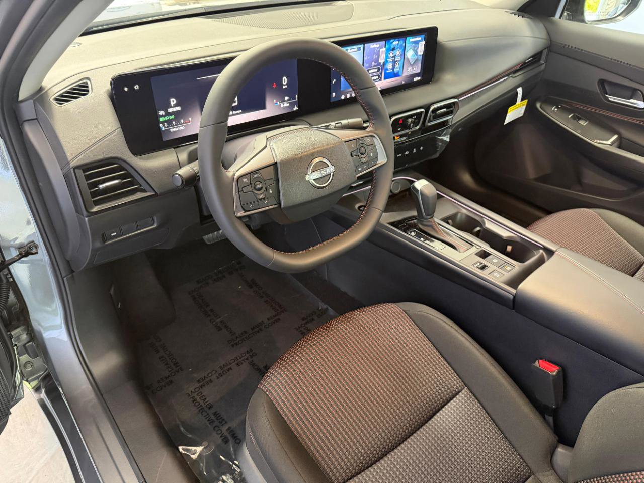 Used 2026 Nissan Sentra SR w/ Floor Mat Package FWD image 14