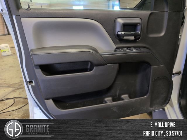 Used 2016 Chevrolet Silverado 2500 W/T image 3