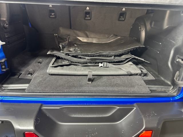 Used 2023 Jeep Wrangler Unlimited w/ Cold Weather Group image 26