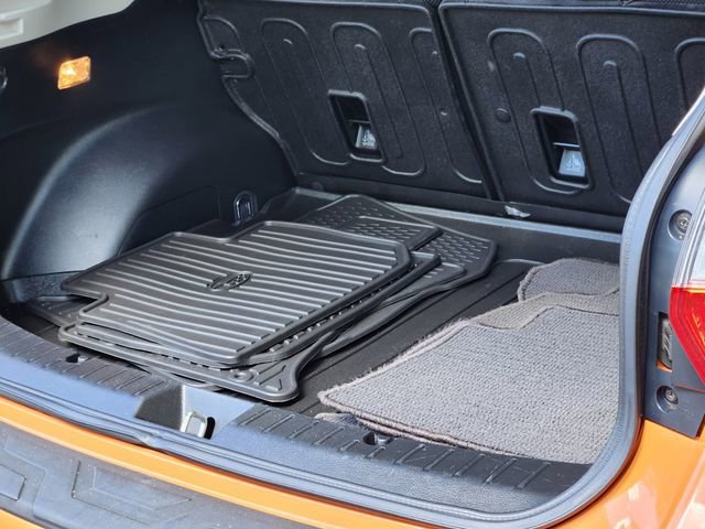 Used 2014 Subaru Crosstrek 2.0i Premium AWD/4WD image 30