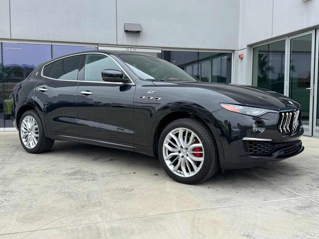 Certified 2022 Maserati Levante GT AWD/4WD image 1