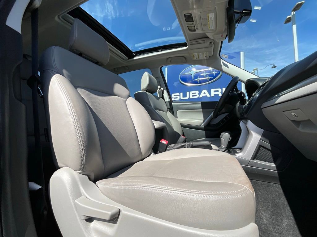 Used 2015 Subaru Forester 2.5i Touring w/ Eyesight & Navigation System image 12