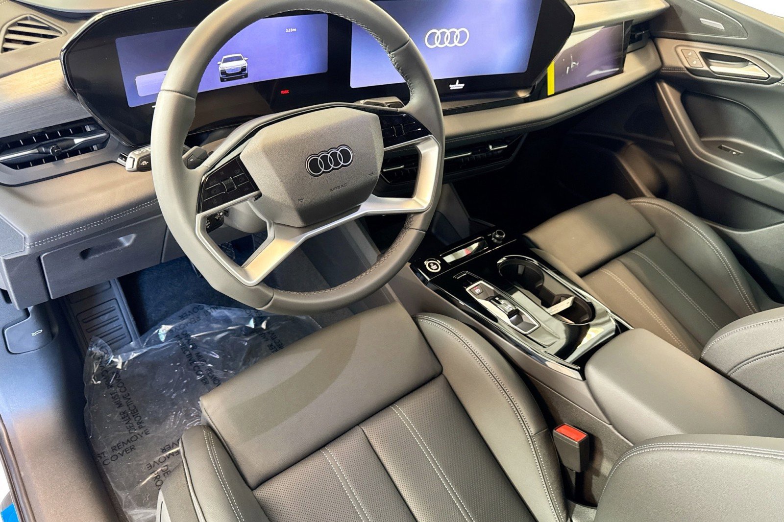 New 2027 Audi Q6 e-tron Premium Plus image 9