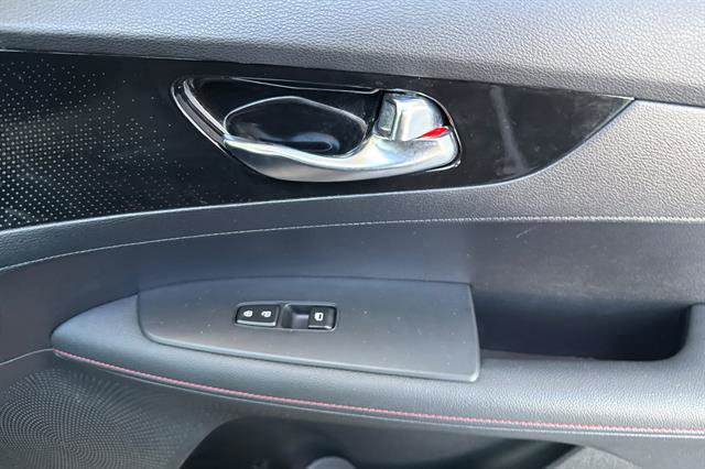 Used 2023 Kia Forte GT w/ GT2 Package image 18