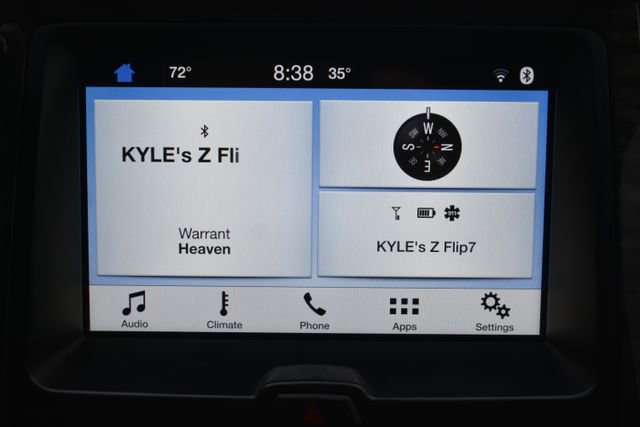 Used 2016 Ford Expedition Limited image 29